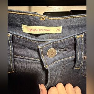 Levi's Women's High Rise Skinny Jeans - Indigo